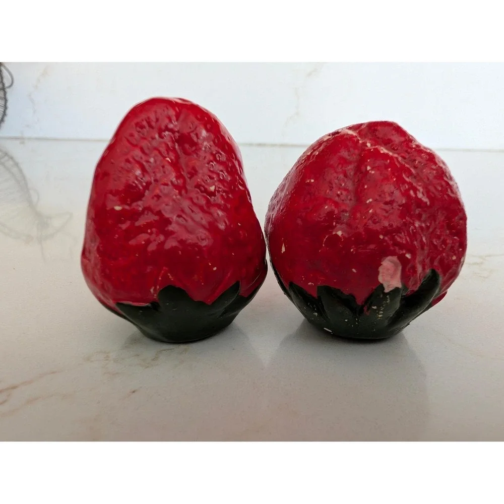 Vintage Strawberry Salt and Pepper Shakers Red Fruit Kitchen Decor Set